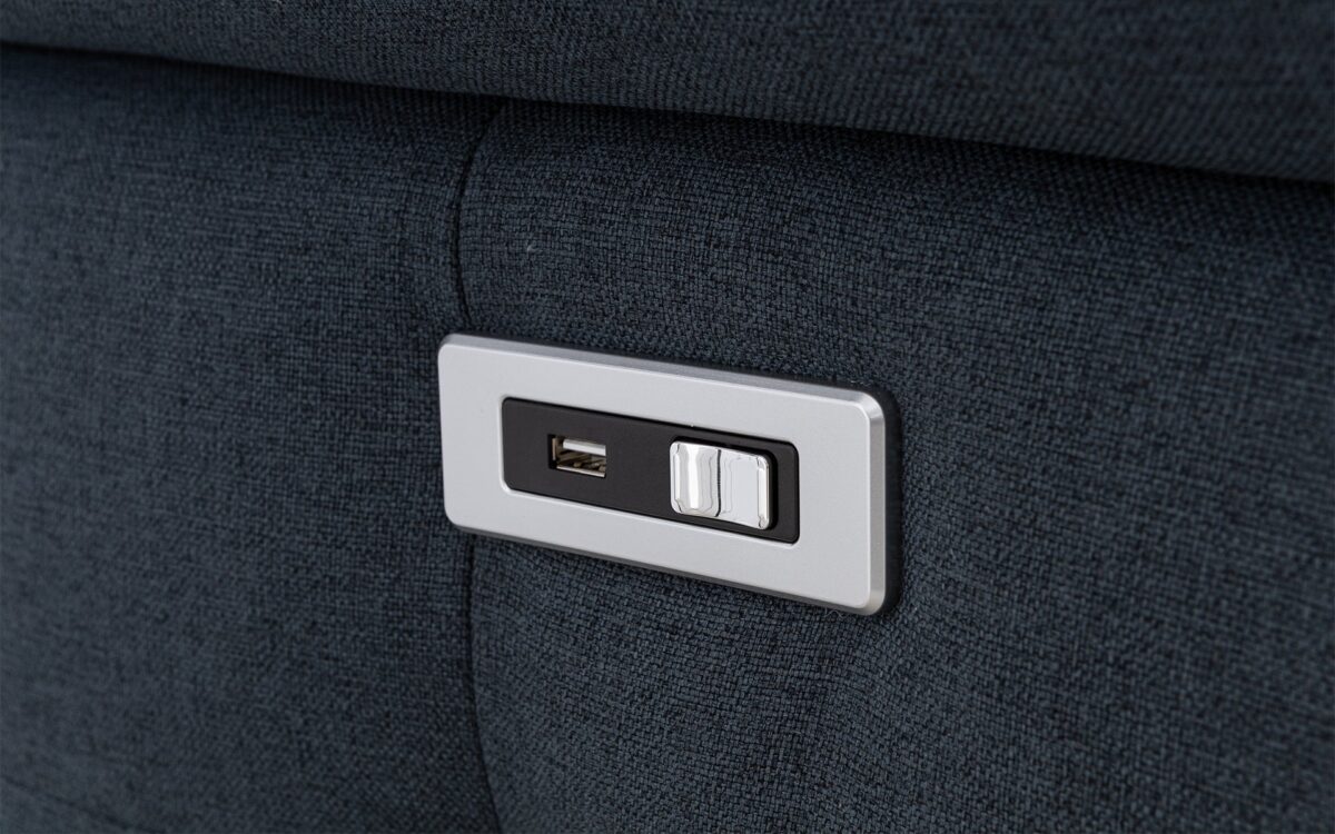 Zariah Modern Reclining Sectional - Image 4