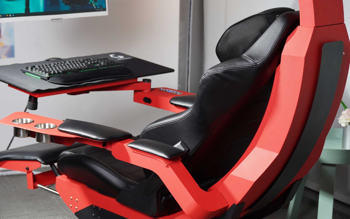 HAMISH ULTIMATE WORKING AND GAMING COMPUTER DESK WITH RECLINER - Image 3